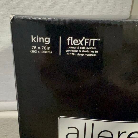 Allerease king zippered Mattress protector - Picture 8 of 8